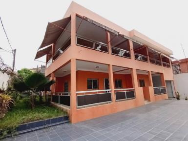 Abidjan immobilier | Maison / Villa à louer dans la zone de Cocody-Riviera à 1 200 000 FCFA  | Abidjan-Immobilier.net